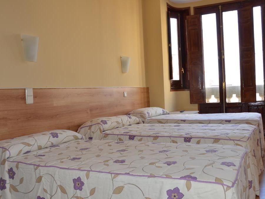 Hostal Nersan2 مدريد المظهر الخارجي الصورة